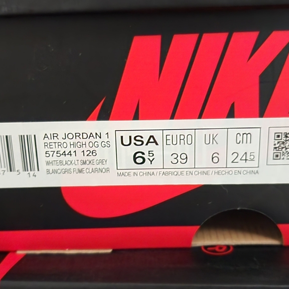 Nike Air Jordan 1 Retro High OG GS Smoke Grey 575441-126 - Picture 9 of 9